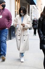 SELENA GOMEZ on the Set of Only Murders in the Building in New York 01/17/2021