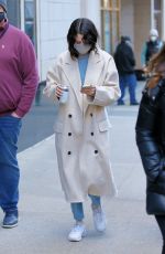 SELENA GOMEZ on the Set of Only Murders in the Building in New York 01/17/2021