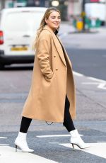 SIAN WELBY Arrives at Global Radio in London 01/15/2021