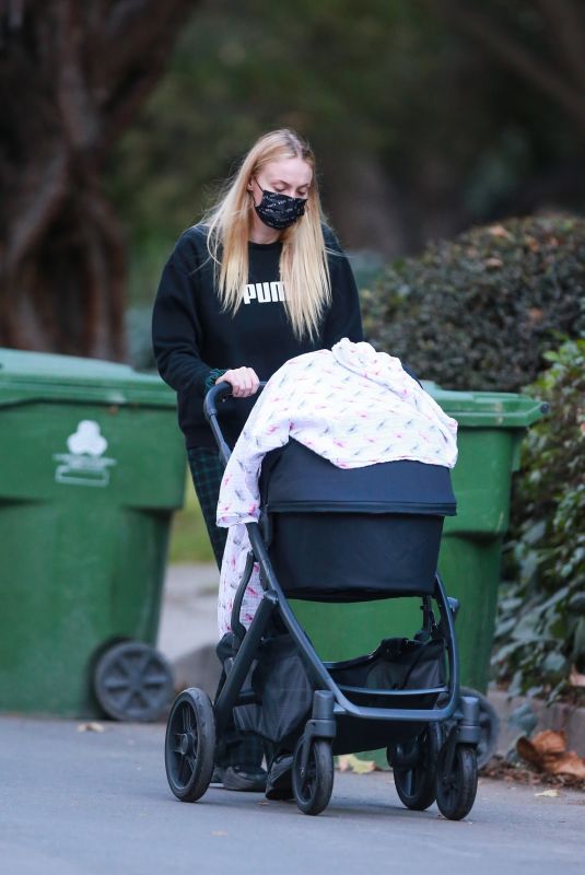 SOPHIE TURNER Out in Los Angeles 01/20/2021