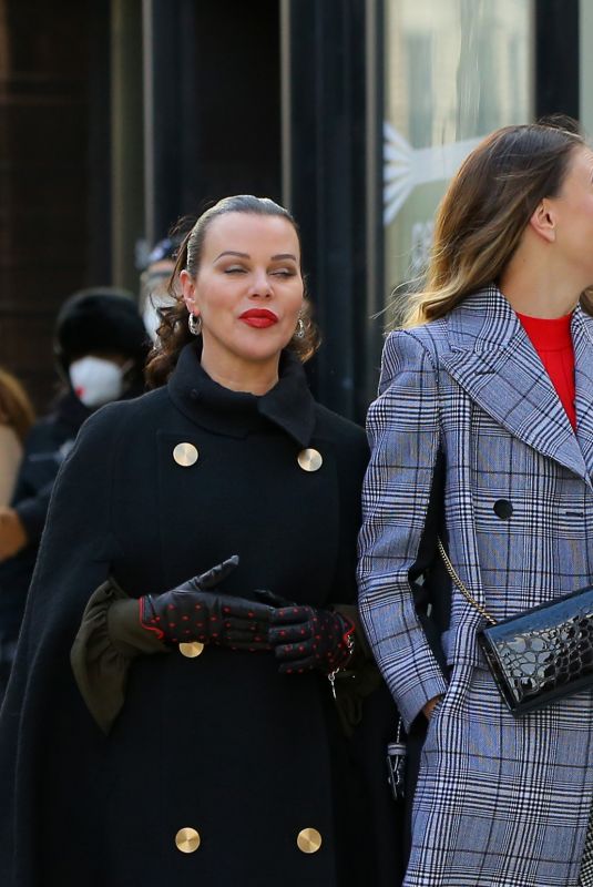 SUTTON FOSTER and DEBI MAZAR on the Set of Younger in New York 01/06/2021