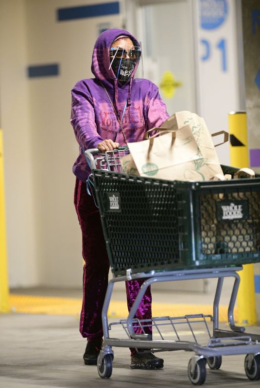 TARAJI P. HENSON Out Shopping in Los Angeles 01/24/2021