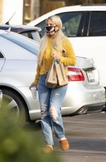 TORI SPELLING Out to Starbucks in Calabasas 01/03/2021