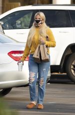 TORI SPELLING Out to Starbucks in Calabasas 01/03/2021
