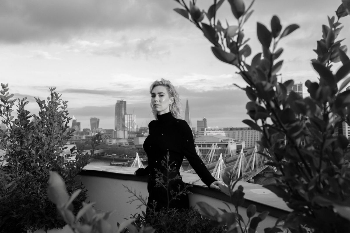 vanessa-kirby-for-new-york-times-january-2021-0.jpg