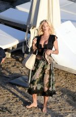 VICTORIA SLIVSTEDT OUt at a Beach in St. Barts 01/04/2021