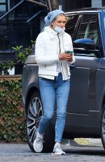 YOLANDA HADID Out and About in New York 01/04/2021