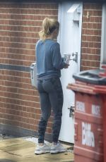 ZARA HOLLAND Out and About in Hull 01/19/2021