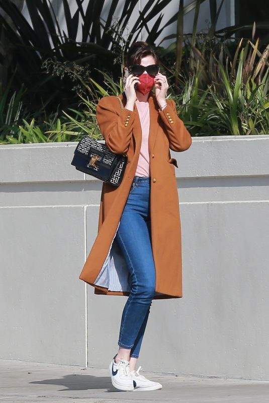 ANNE HATHAWAY Out and About in Santa Monica 02/04/2021