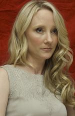 ANNE HECHE at Hung Press Conference 08/25/2009