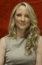ANNE HECHE at Hung Press Conference 08/25/2009