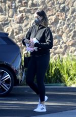 APRIL LOVE GEARY Buys Happy Birthday Balloons in Malibu 02/20/2021