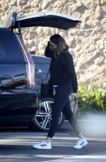 APRIL LOVE GEARY Buys Happy Birthday Balloons in Malibu 02/20/2021