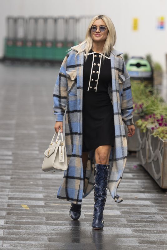 ASHLEY ROBERTS Leaves Global Radio in London 02/02/2021