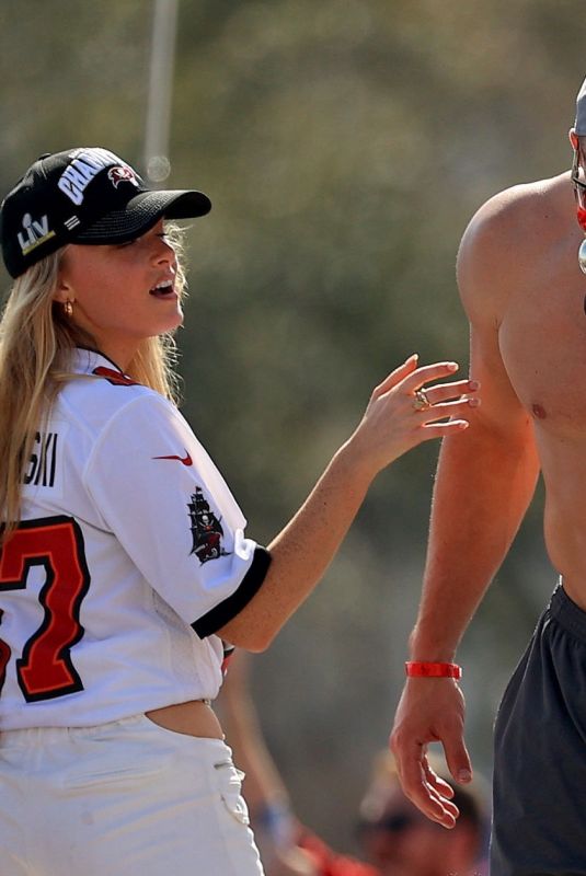 CAMILLE KOSTEK at Tampa Bay Buccaneers Victory Boat Parade in Tampa 02/10/2021