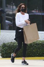 CINDY CRAWFORD nad KAIA and Rande GERBER Celebrates Cindy