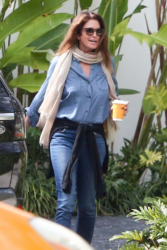CINDY CRAWFORD Out and About in Miami 02/21/2021