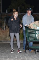 DENISE RICHARDS and Aaron Phypers Shopping at Whole Foods in Malibu 02/04/2021