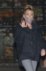 DENISE RICHARDS and Aaron Phypers Shopping at Whole Foods in Malibu 02/04/2021