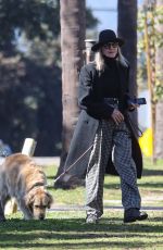 DIANE KEATON Out with Her Dog in Santa Monica 02/06/2021