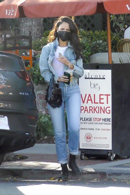 EIZA GONZALEZ Out for Lunch in Los Angeles 02/27/2021