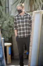 ELLEN DEGENERES Shopping for High End Fine Art at Luca in Montecito 02/05/2021