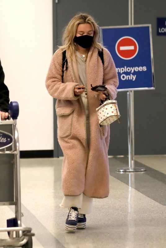 FLORENCE PUGH at LAX Airport in Los Angeles 02/18/2021