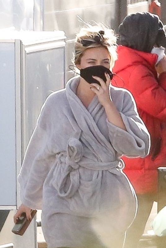 FLORENCE PUGH on the Set of Don