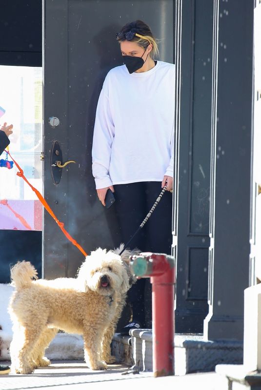 GEORGINA BURKE Out with Her Dog in New York 02/04/2021