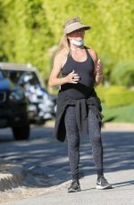 GOLDIE HAWN Out Hiking in Los Angeles 02/26/2021