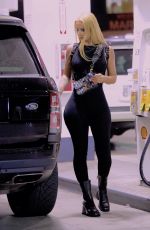IGGY AZALE at a Gas Station in Beverly Hills 02/04/2021