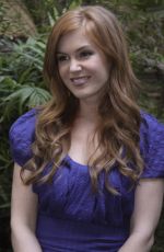 ISLA FISHER at Confessions of a Shopaholic Press Conference 01/25/2009