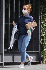 ISLA FISHER Out Shopping in Sydney 02/01/2021