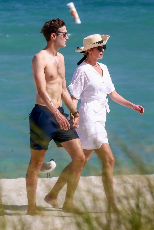 IVANKA TRUMP and Jared Kushner Out at a Beach in Miami 02/20/2021