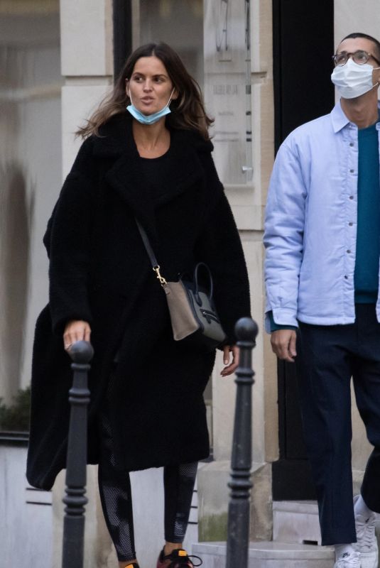IZABEL GOULART Makeup Free Out in Paris 02/20/2021