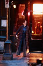 JENNIFER GARNER Acts a Scene from The Adam Project in Vancouver 02/224/2021