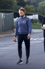 JENNIFER GARNER Out for Morning Walk in Brentwood 02/06/2021