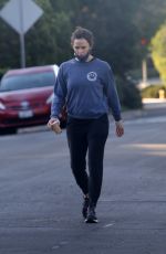 JENNIFER GARNER Out for Morning Walk in Brentwood 02/06/2021