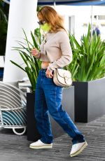 JENNIFER LOPEZ Out for Lunch in Miami 01/31/2021