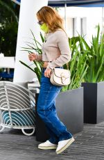 JENNIFER LOPEZ Out for Lunch in Miami 01/31/2021