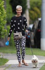 JESSICA ROWE Out with her Der in Sydney 02/09/2021