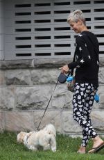 JESSICA ROWE Out with her Der in Sydney 02/09/2021