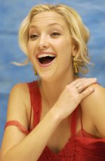 KATE HUDSON at How to Lose a Guy in 10 Days Press Conference 01/27/2003