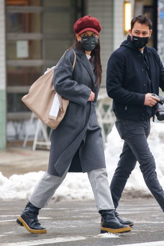 KATIE HOLMES and Emilio Vitolo Jr Out in New York 02/03/2021