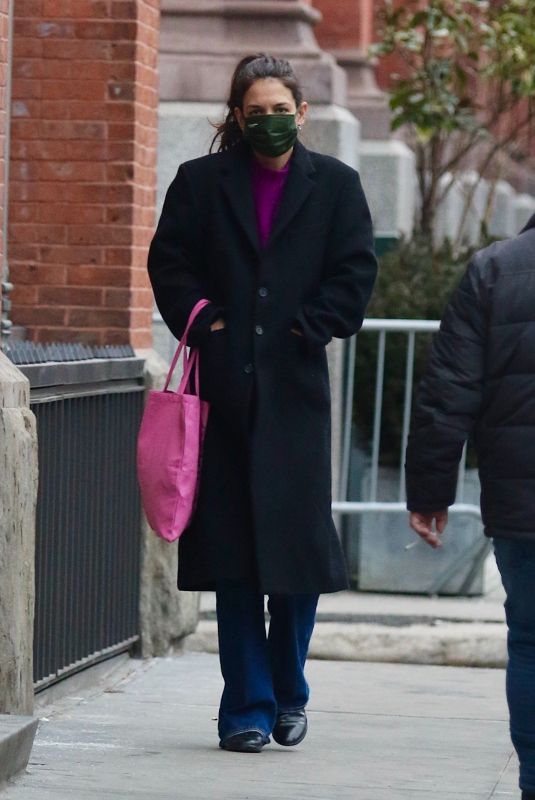 KATIE HOLMES Out and About in New York 02/15/2021