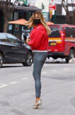 KELLY BENSIMON Out on Valentine