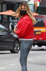 KELLY BENSIMON Out on Valentine