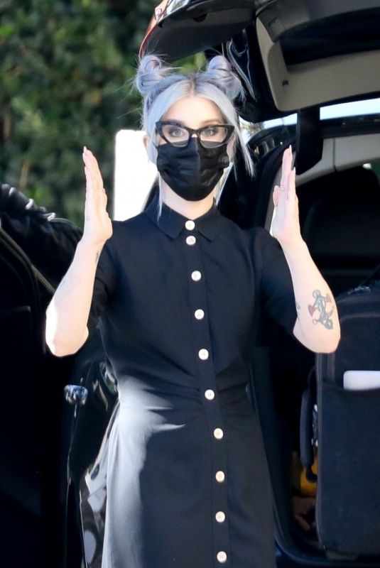 KELLY OSBOURNE Arrives at Hollywood Roosevelt Hotel 02/05/2021