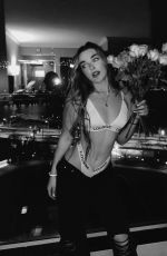 KENDALL VERTES for Lounge Underwear, 2021 Valentine