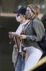 KYLIE and DANNII MINOGUE Out in Melbourne 02/11/2021